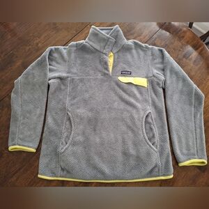 Women's Patagonia Snap T Flece Pull Over Gray and Yellow Women's Sweater Size L.
